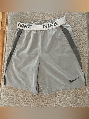 Nike Men’s Light Gray Dri Fit Athletic Shorts